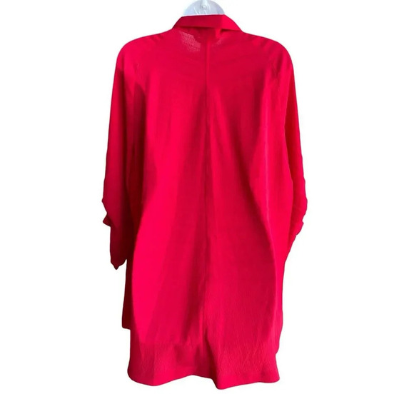 John Mark Tunic Top Size Large Red Pleats Art to Wear Snap Buttons 3/4 Sleeves - Picture 2 of 3
